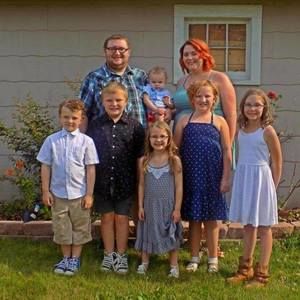 Meet your Posher, Zachary